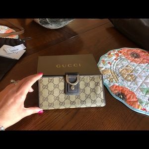 Gucci wallet